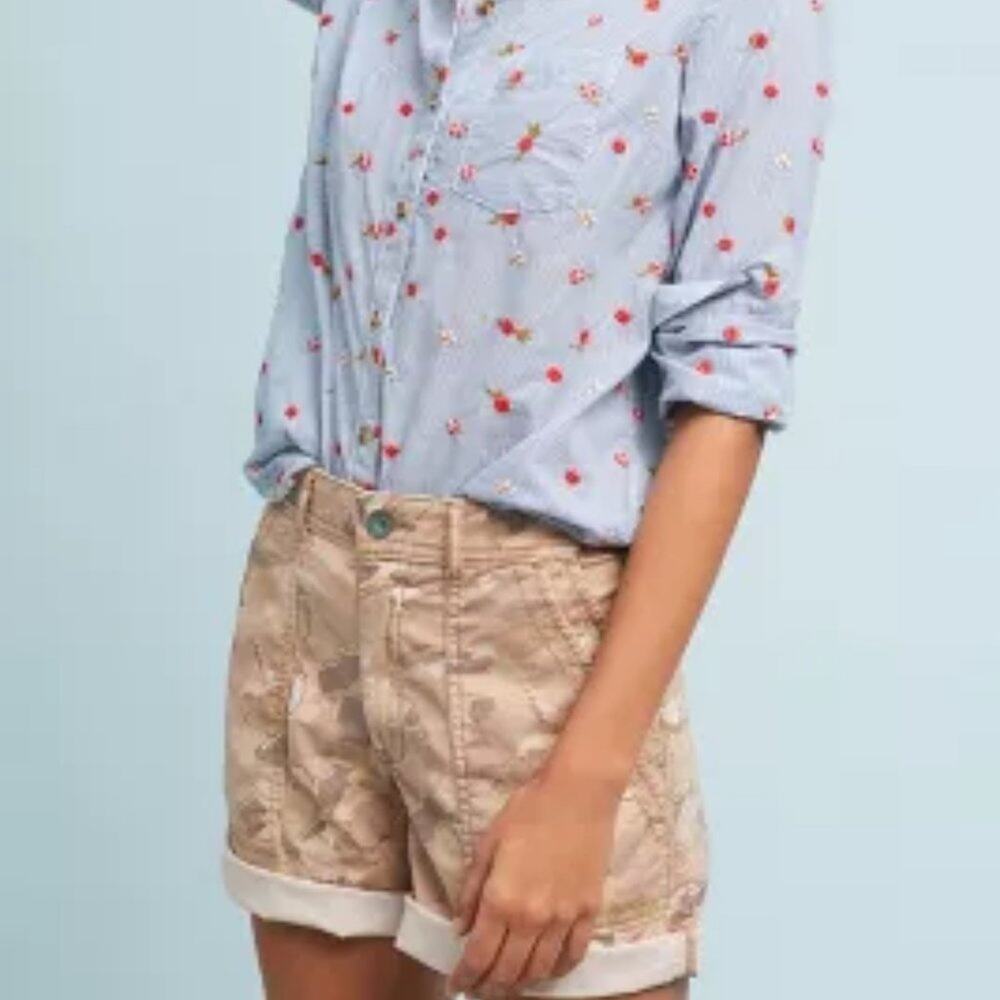 Anthroplogie Wanderer Camo Shorts